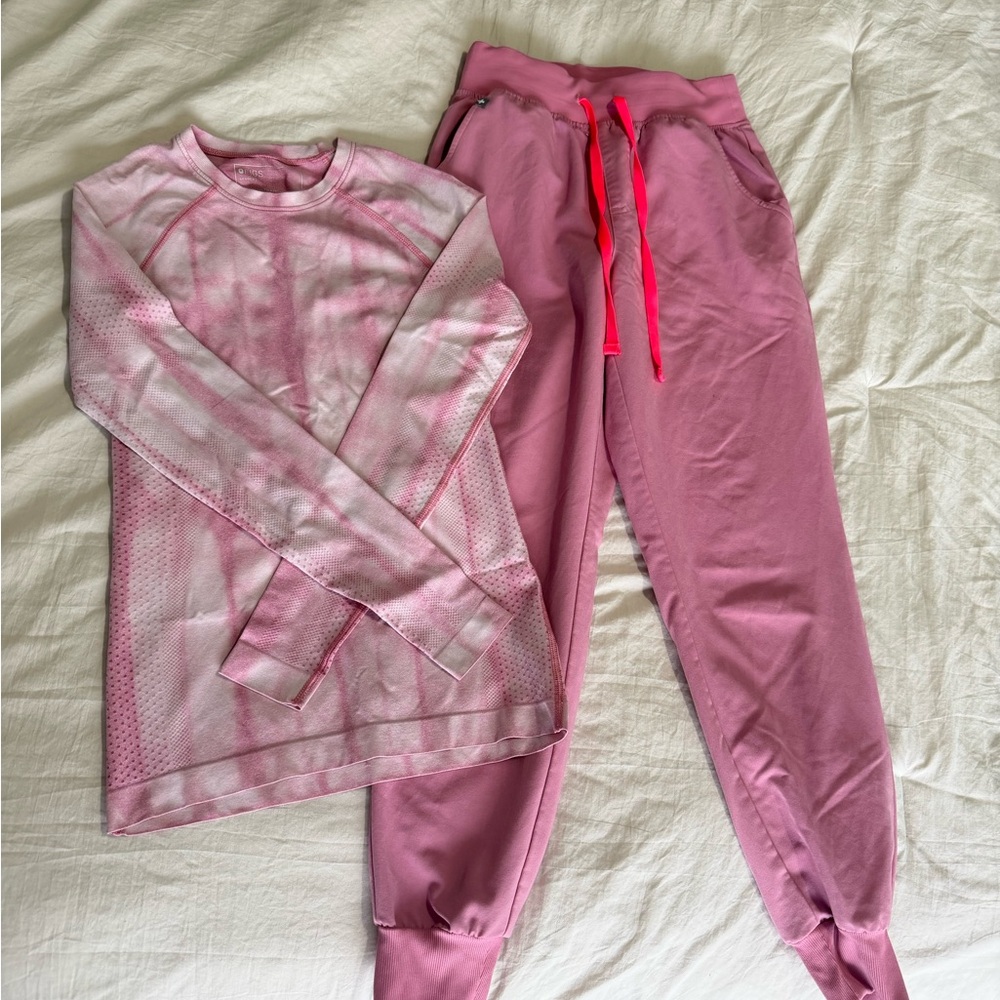 Cloud pink figs set